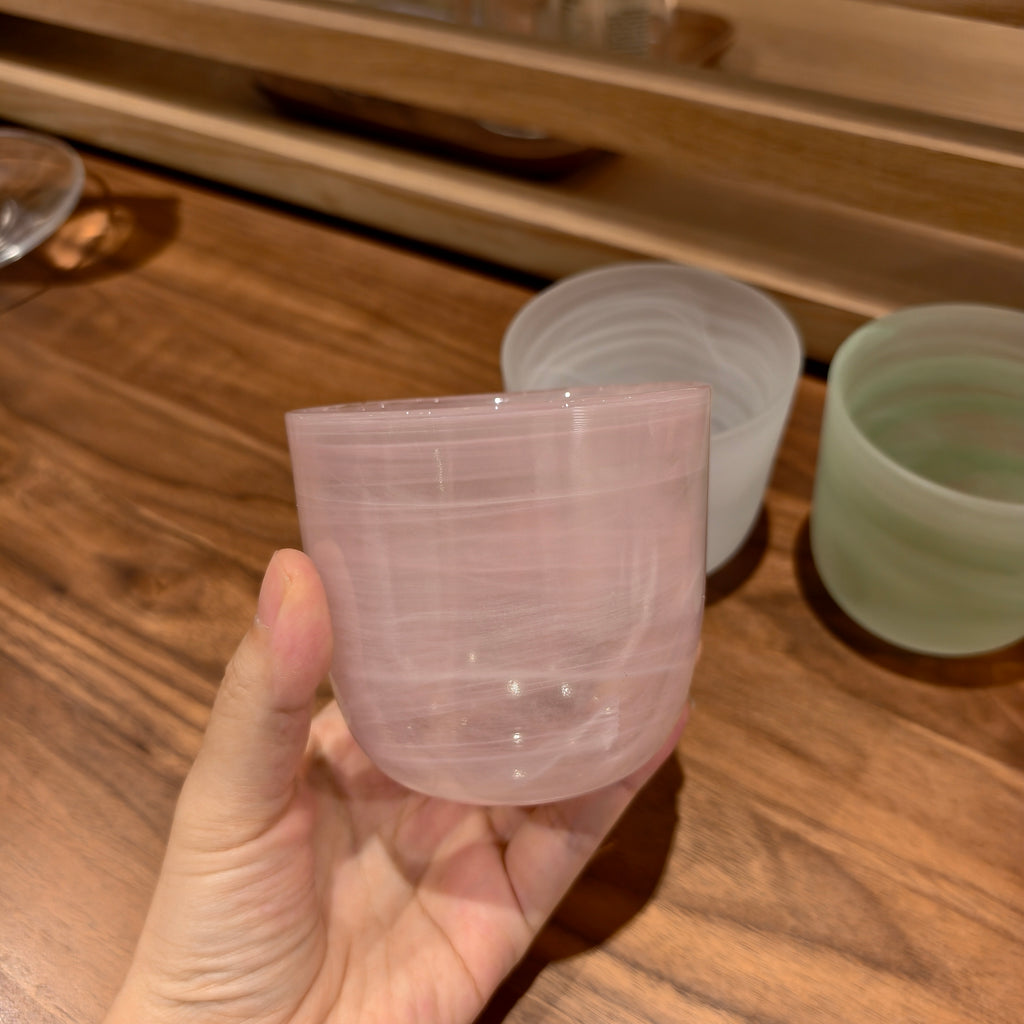 Cloud-effect glass (for wine or beverages)