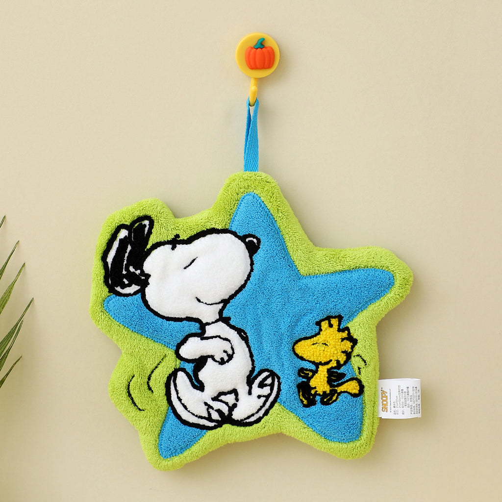 Snoopy Coral Fleece Hand Towel – Absorbent, Shed-Free Bathroom Towel